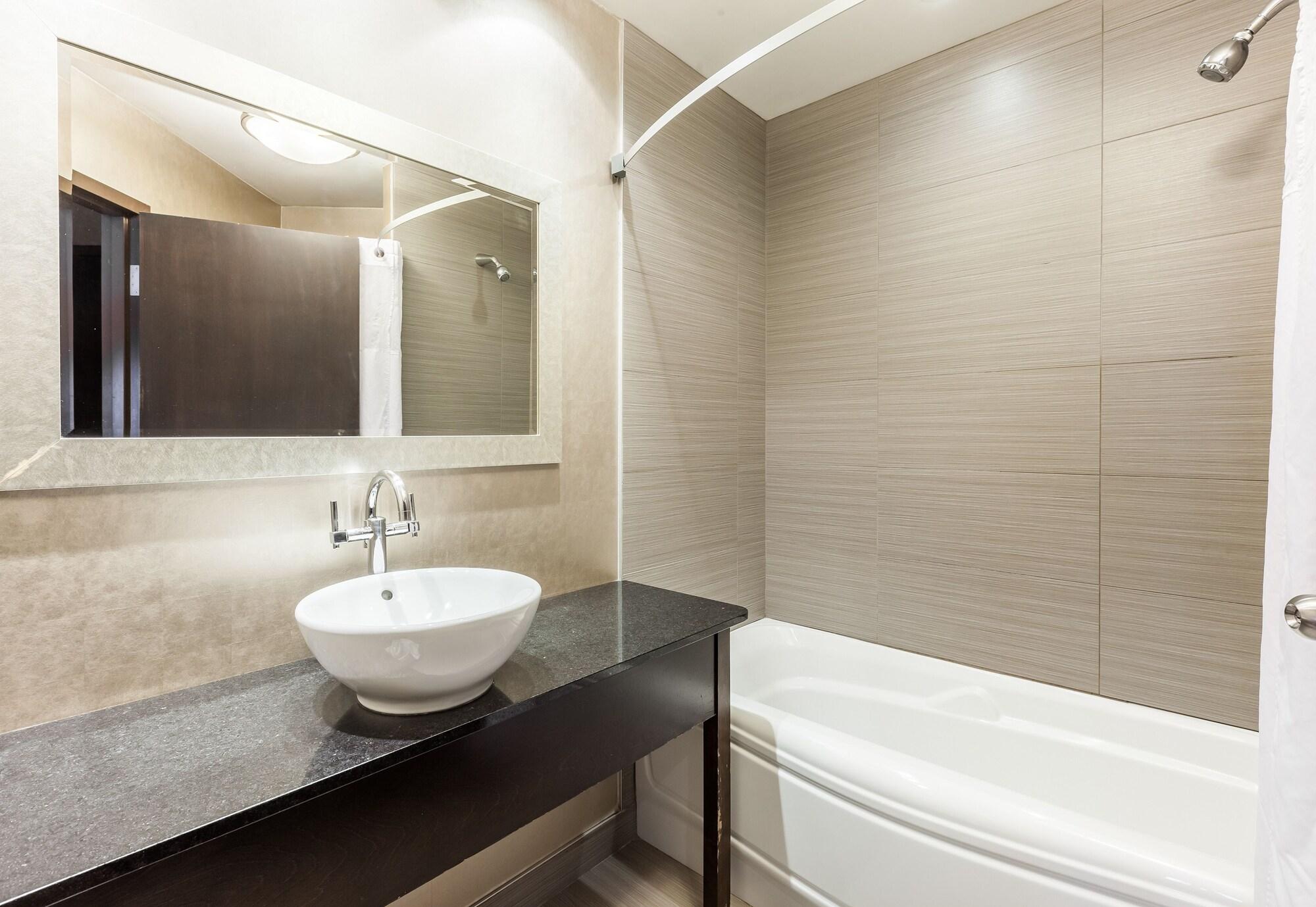 Hotel Ambassadeur Et Suites Κεμπέκ Εξωτερικό φωτογραφία